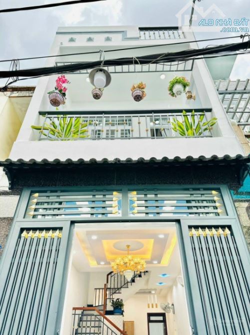 BÁN NHÀ MỚI 4 TẦNG – HẺM RỘNG LÊ HỒNG PHONG, Q10 – 6PN, Ở NGAY, GIÁ CHỈ 12.5 TỶ!