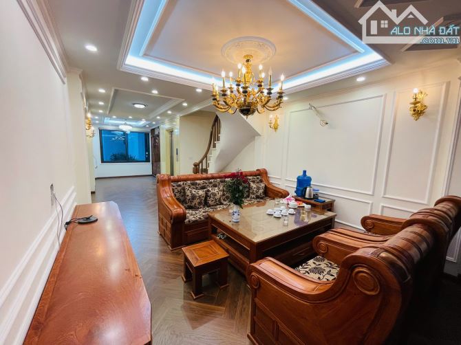 Siêu hiếm! Nhà cực đẹp 55m2x8T thang máy - PCCC - cạnh Lotte, phố Linh Lang, Ba Đình.