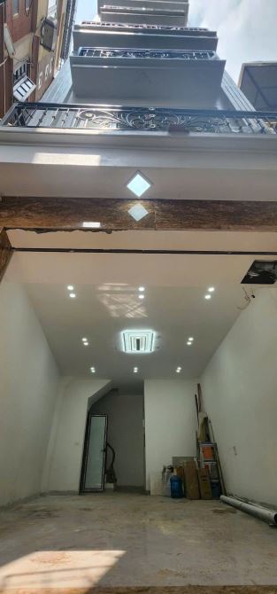 Nhà riêng Lê Trọng Tấn 40m 6 tầng thang máy ô tô vào nhà giá 14 tỷ