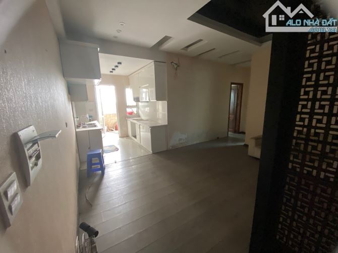 Cho thuê căn hộ 2 ngủ tòa VP5 Linh Đàm diện tích 72m2 giá 8.5 triệu/tháng