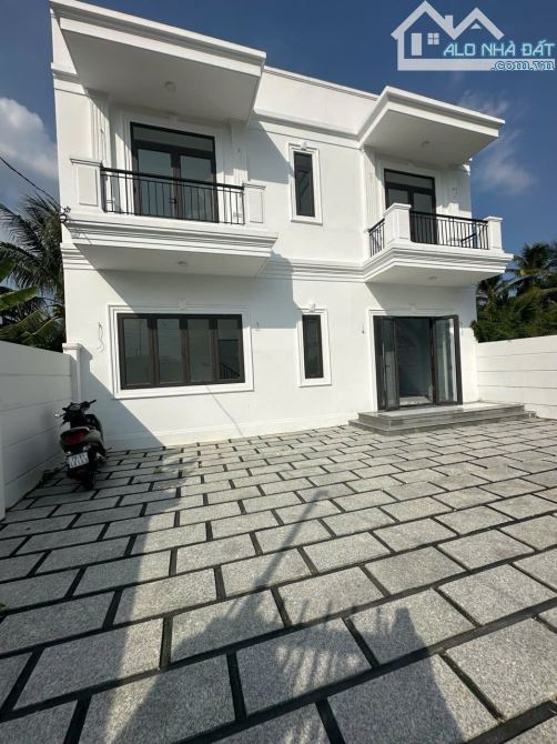 🌸🌸🌸 BÁN NHÀ 2 Tầng có sân đậu oto rộng rãi XÃ VĨNH TRUNG TP Nha Trang