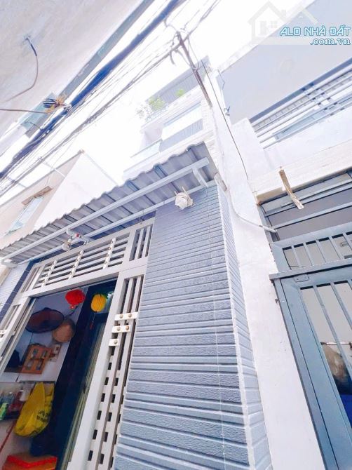 Bán nhà 4 Tầng ĐOÀN VĂN BƠ , P14 , Q4 . GIÁ CHỈ 3.45 TỶ