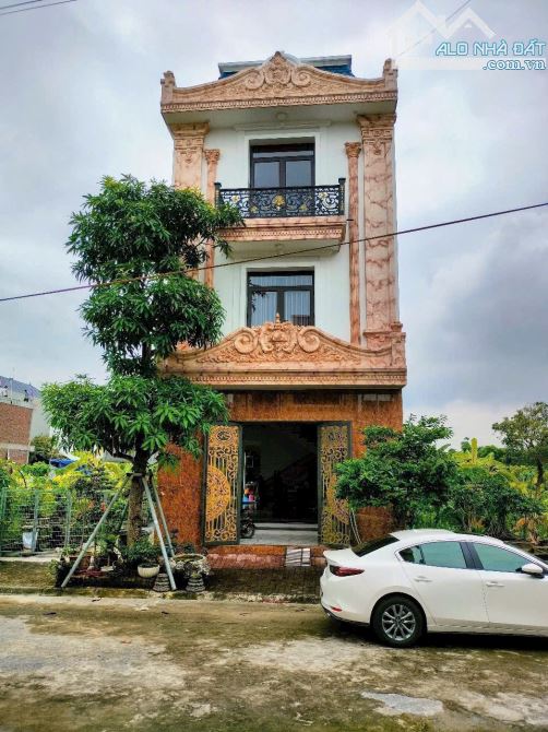 Bán căn 3 tầng xẻ khe tại kh D Bắc Sông Cấm ngay TTHC 96m giá 10,0x tỷ.