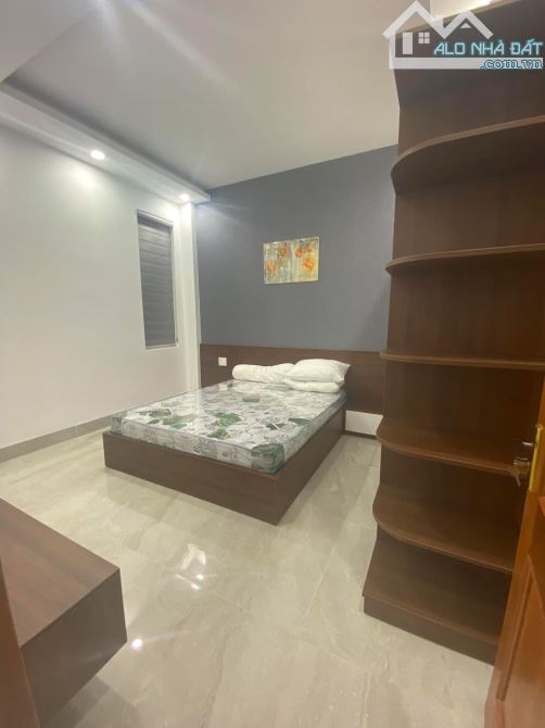 siêu phẩm 3 tầng đường NGUYỄN VĂN LINH, sát cầu rồng