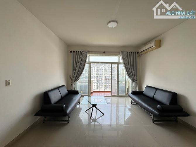 Cho thuê giá rẻ căn hộ Cảnh viên 1, 122m2, 3PN chỉ 25tr/tháng ngay view Công viên cực đẹp
