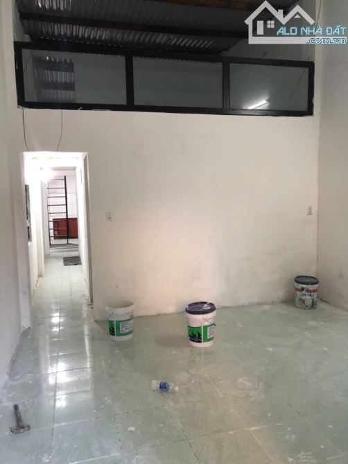 Bán đất tặng nhà C4 đường VŨNG THÙNG 1 , đối diện Chung cư 100m2 giá 4ty6 có bớt