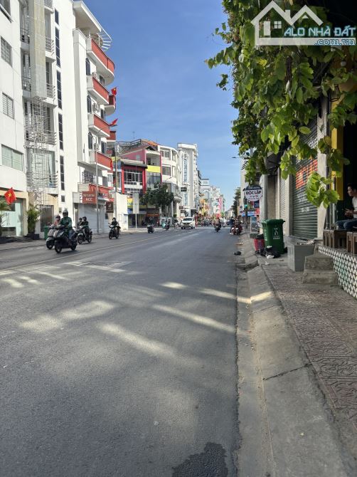 🏡 Nhà Đẹp Tân Bình – DT110m², ngang 5m, HXH – Gần Hoàng Sa, Giá Chỉ Nhỉnh 9 Tỷ!