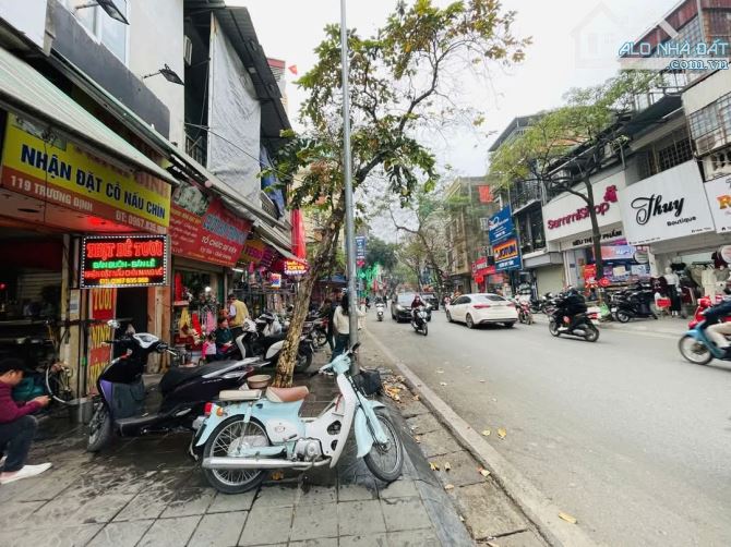 Bán gấp nhà mặt phố nguyễn an ninh 379m2, MT 8,6M, giá 100 tỷ