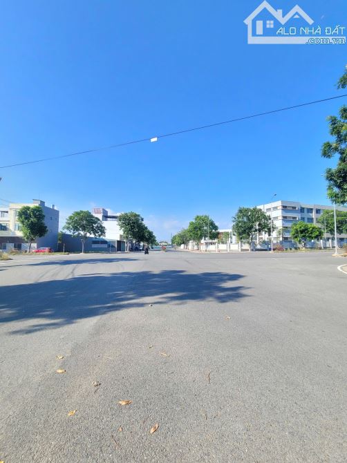 6,25Tỷ TL🔥Bán đất Ngang 7,5m đường D6 (Rộng 32m) KDC Châu Thới p.Bình An Tp.Dĩ An