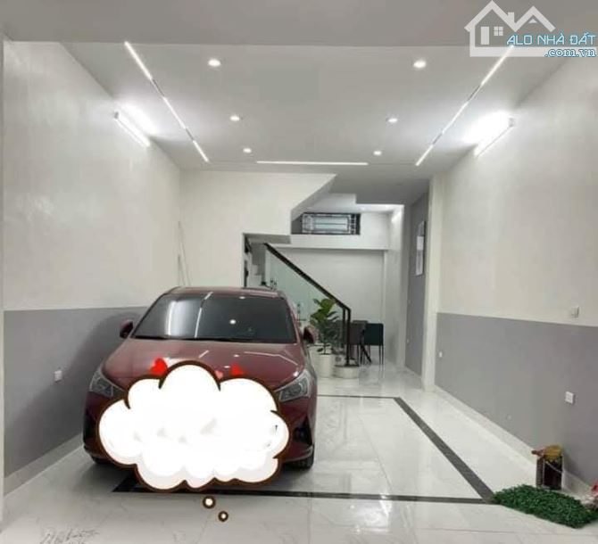 BÁN NHÀ NGUYỄN KHÁNH TOÀN 55m2. NGÕ Ô TÔ TRÁNH ĐỖ + GARA Ô TÔ. VĂN PHÒNG CỰC TỐT
