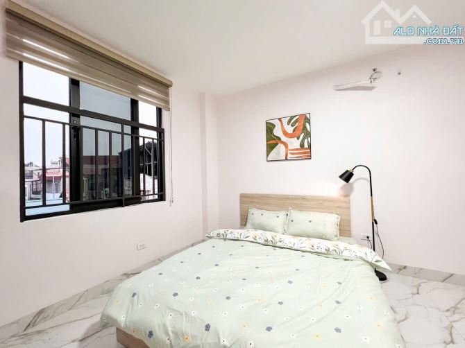 Bán Tòa CHDV Đê La Thành, Thu 65 Triệu, 70m2 7T, 15 PKK, Ngõ 3 Gác Tránh, 2 thoáng, PCCC
