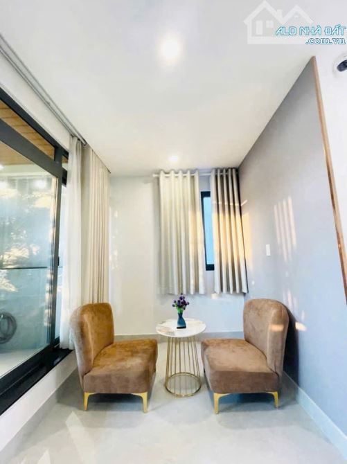 Siêu phẩm - Bán nhà Khu Vip Quận 2 Trần Não Full Nội thất thang máy 5 tầng chỉ 26 tỷ