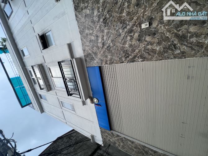 Nhà riêng tại Quang Trung, Hà Đông, 35m2 4 tầng mới cứng, ngõ rộng, hơn 4 tỷ