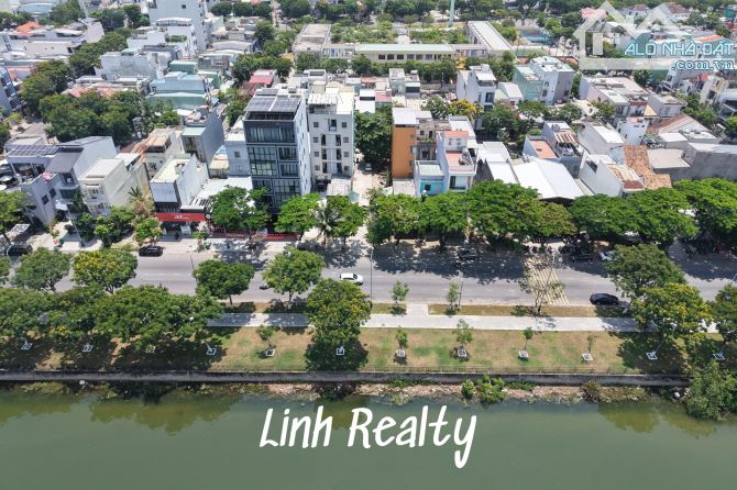 Nhà 3 tầng mặt sông đường Chương Dương - nhìn sang công viên Châu Á và khu vực bắn pháo ho
