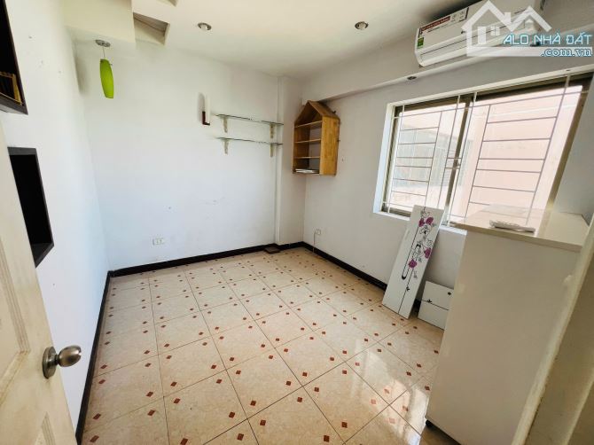 Chung cư Thanh Bình lầu 9 view đẹp 66m2 giá 1,5 tỷ sổ riêng hỗ trợ bank – cho thuê ổn định