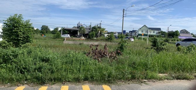 Bán lô đất full thổ cư MT chợ Phú Hoà Đông Củ Chi diện tích 209m2 shr