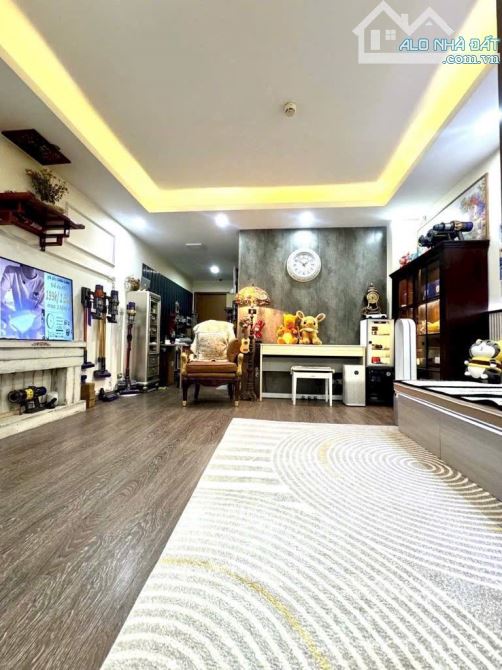 Nhà Phố Lê Hồng Phong – Hà Đông, 40m² – Hai Mặt Thoáng – Ô Tô Gần – Giá 7.25 Tỷ