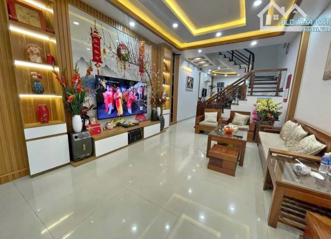 💥BÁN NHÀ PHÂN LÔ #NGÔ_QUYỀN - 52m2 x 4 Tầng - Ô TÔ TRÁNH - HAI MẶT NGÕ TRƯỚC SAU