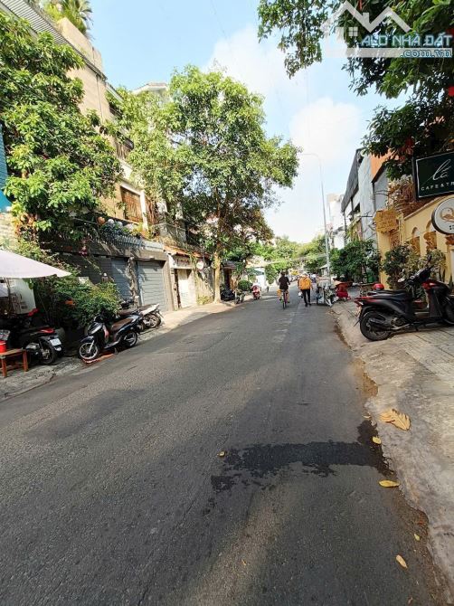 BIỆT THỰ 4 TẦNG – MT ÔNG ÍCH KHIÊM P5 QUẬN 11