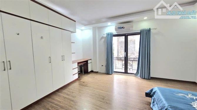 Nhà Đẹp Trịnh Văn Bô - 20M RA ĐƯỜNG Ô TÔ -5 Tầng Đủ Công Năng, Giá Sập Sàn!