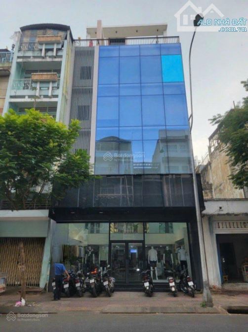 (Hot)Mặt Tiền KD k300 5,9x21m nở hậu chỉ 23,9 tỷ -K300 khu A4  vị trí sầm uất