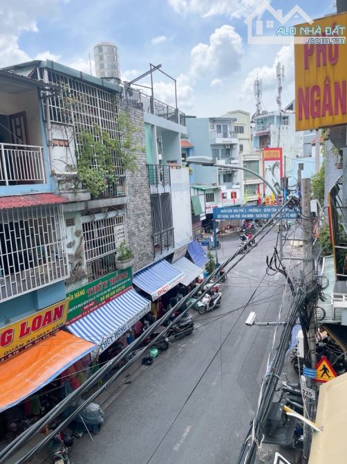 Bán nhà 8x24m đối diện trường cấp 3 Nguyễn Hữu Cầu, Tô Ký, Hocs Môn, cho thuê 400tr.năm