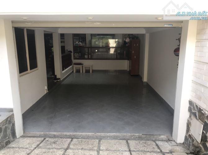 Hot! Biệt Thự 43R/ Hồ Văn Huê, P.9, Phú Nhuận (7.1x16m) 3 tầng - 29.9 tỷ