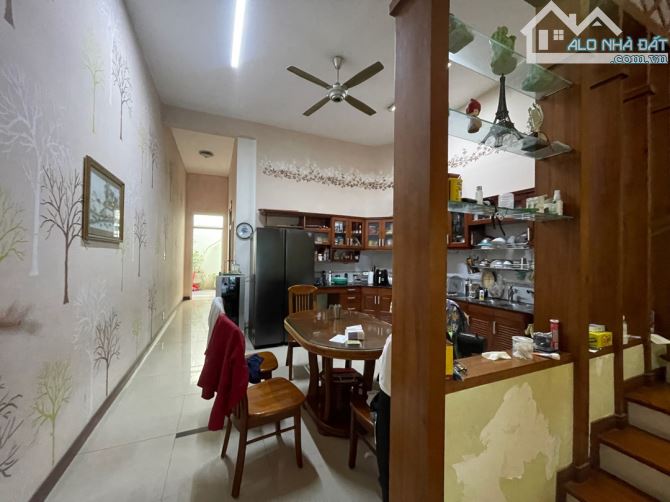 CHUẨN NHÀ ĐỂ Ở - ĐƯỜNG NÚI THÀNH - DT 152M2 - GIÁ CHỈ HƠN 10 TỶ