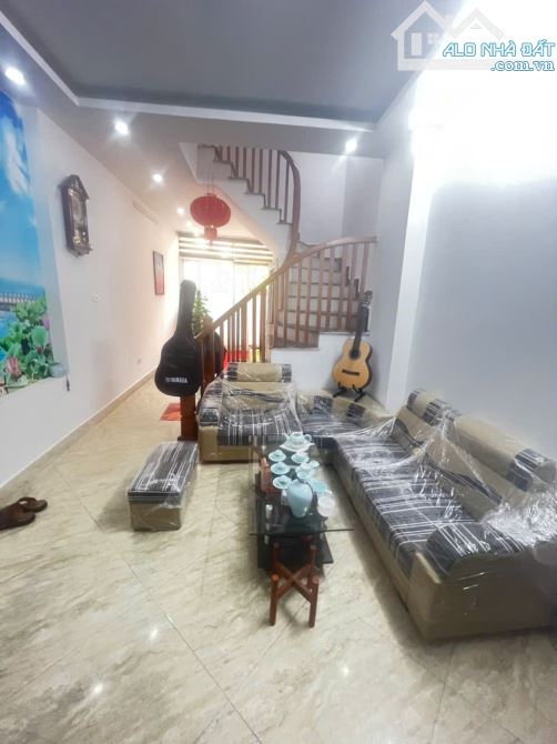 Đầu Tư! Bán Nhà 36m x 4 Tầng, Thị Trấn Văn Điển, 2 Thoáng, Trung Tâm Huyện_ Giá: 5.95 Tỷ.
