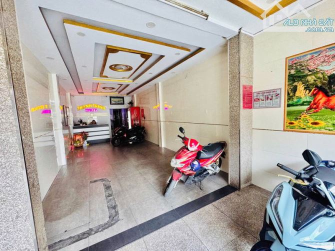 Nhà bán đường Khuôn Việt, DTSD 96m, 6 tầng, giá nhỉnh 20 tỷ