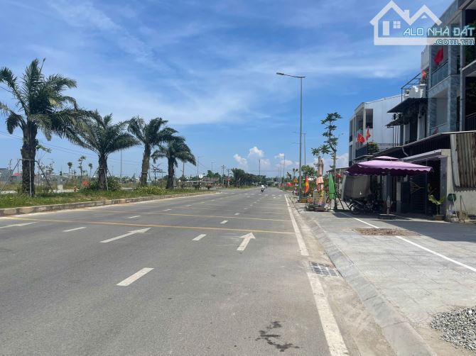Sở Hữu Ngay Nhà Gác Lửng KV 5 Hương Sơ Sạch Sẽ