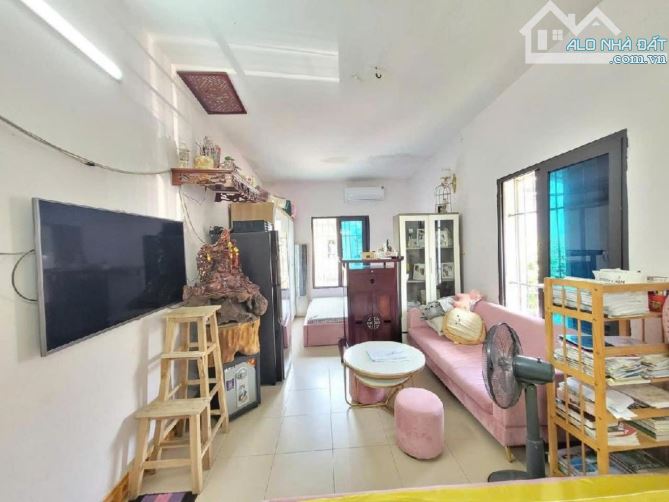 Cần Tiền Bán Căn Hộ Thạch Bàn, Long Biên 32m2, giá 1,52 tỷ