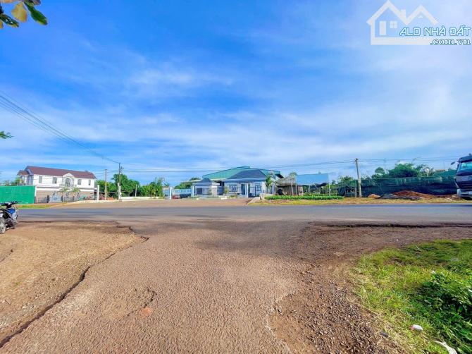 Đất Cuor Đăng hẻm C1 của Quốc Lộ 14 full thổ cư