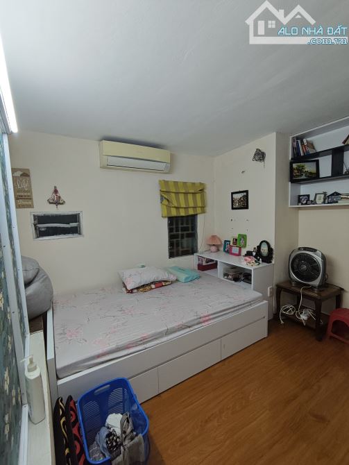 Bán nhà phố khâm Thiên 16m 5 tầng giá 3,65 tỷ