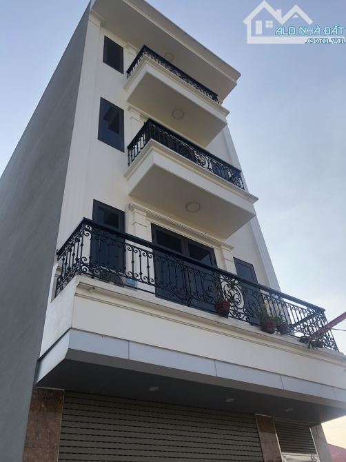 Nhà Phố Lai Xá Ô Tô Ngủ Trong Nhà Trục Kinh Doanh 82m2 4 Tầng Nội Thất Đẹp 10 Tỷ 3