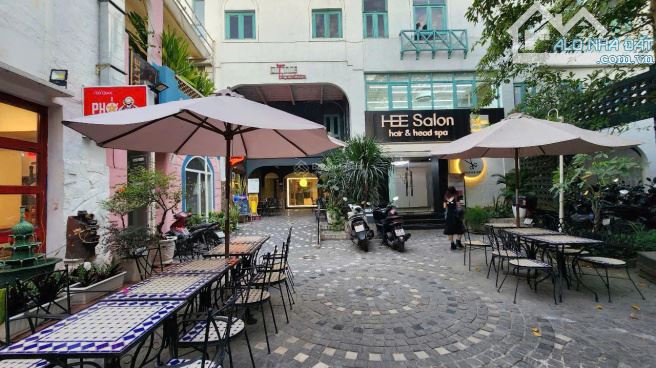 Căn nhà nhỏ xinh 80m2 giữa lòng Thảo Điền, cách metro và Vincom Thảo Điền chỉ 500m, 13 tỷ