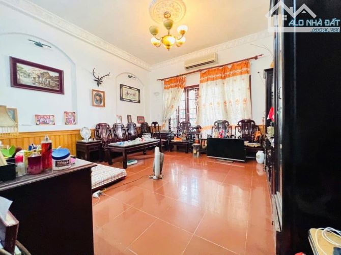 BÁN NHÀ PHỐ MINH KHAI, HAI BÀ TRƯNG, ĐẦU TƯ XÂY TÒA, CHIA LÔ, DT 154M2*MT 8M* GIÁ 20.7 TỶ