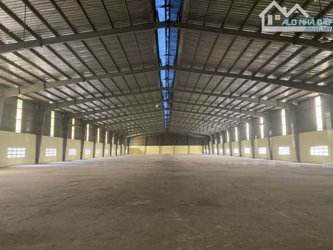 Cho thuê nhà xưởng KCN Tân Đức – Đức Hòa,Long An,KV: 5.100m2,X:2.900m2