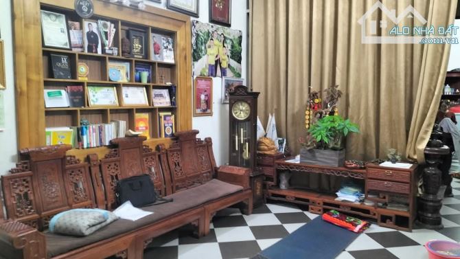 Sỉeu phẩm, phú lương, hà đông, 219m,3 tầng, 16.45 tỷ