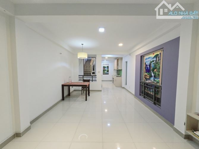 Q6 • HÀNG HIẾM Ở NGAY - NGUYỄN VĂN LUÔNG • PHẠM VĂN CHÍ - MẶT TIỀN NHỰA