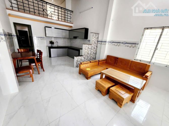 NHÀ 92M, OTO NGỦ TRƯỚC NHÀ - GIÁ 2,79 TỶ