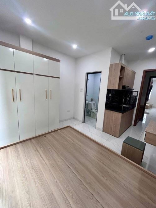 BÁN GẤP NHÀ TRỌ THANH XUÂN 7 TẦNG THANG MÁY, THU 720TR/NĂM GIÁ HƠN 7 TỶ