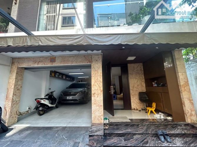 SIÊU PHẨM LÔ GÓC 125M2 CHÙA LÁNG - THIẾT KẾ THÔNG SÀN - 3 MẶT Ô TÔ - GIÁ 40 TỶ