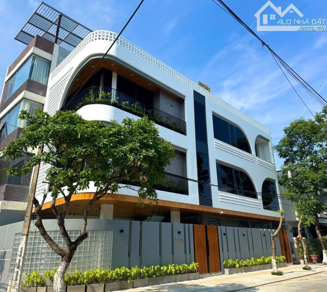🌟🌟🌟SIÊU PHẨM CĂN GÓC VILLA KHU BIỂN SƠN TRÀ LIÊN HỆ EM HỌC XME VÀ LVCC🌟🌟🌟