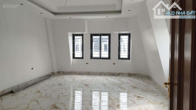 Tôi cần cho thuê liền kề Louis City Hoàng Mai - Tân Mai 95m2 x 5 tầng giá rẻ nhất khu vực