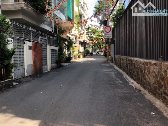 Bán nhà sát vách Quận 1, Lê Văn Duyệt. 4 x 14m, Kết cấu 4 tầng, Giá 12,5 tỷ