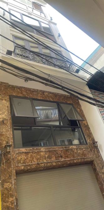 Cho thuê nhà thang máy ở Đào Tấn, Ba Đình, 55m2*7 tầng, 48 triệu