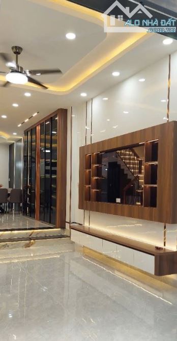 Bán nhà HXH 5m thông , đường Quang Trung , giá nhỉnh 7 tỷ , dt 56 m2
