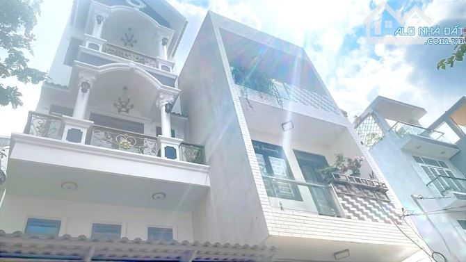 8.7 tỷ - SIÊU PHẨM Nhà mới 5 tầng, gần Cc 4S Linh Đông Thủ Đức