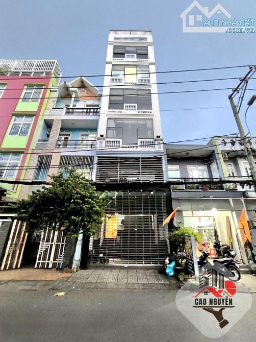 Nguyên toà nhà 7 tầng, thang máy, 5x20 trống suốt, mặt tiền